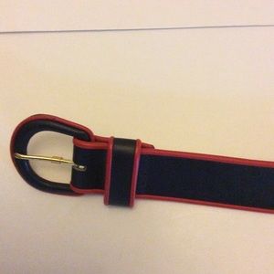 Ellen Tracy Navy with Red Trim  Leather belt small